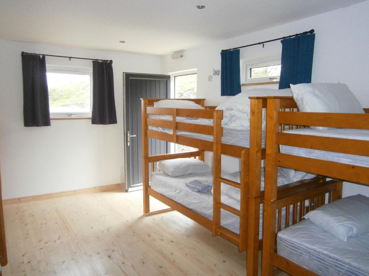 Hostel Otter Bunkhouse Cairisiadar Exteriér fotografie