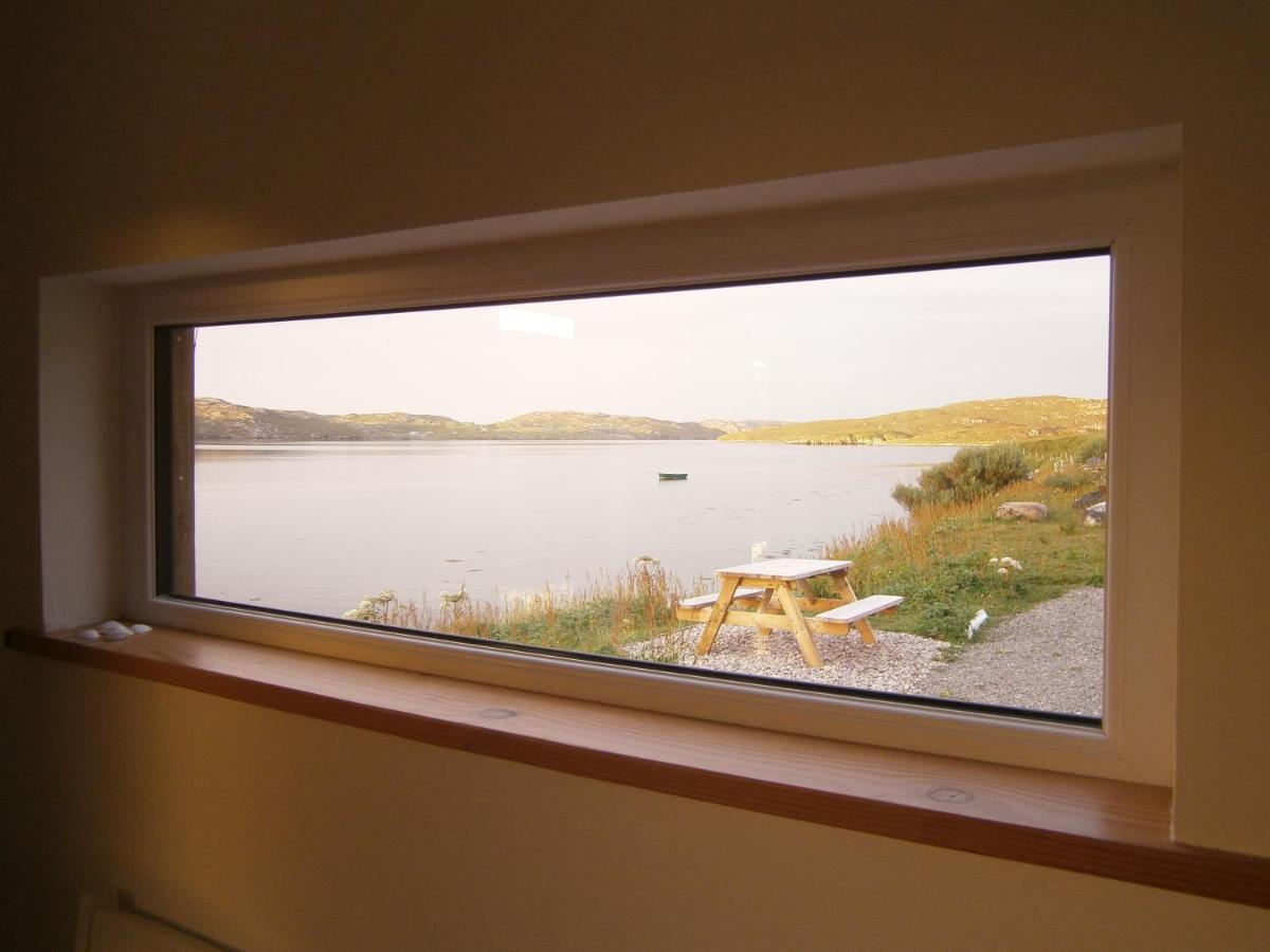Hostel Otter Bunkhouse Cairisiadar Exteriér fotografie